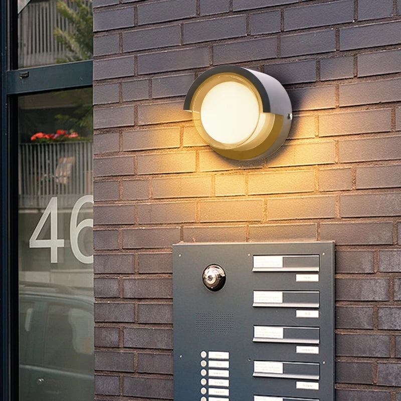 IP65 LED Outdoor Wall Light – Waterproof Porch & Garden Lamp