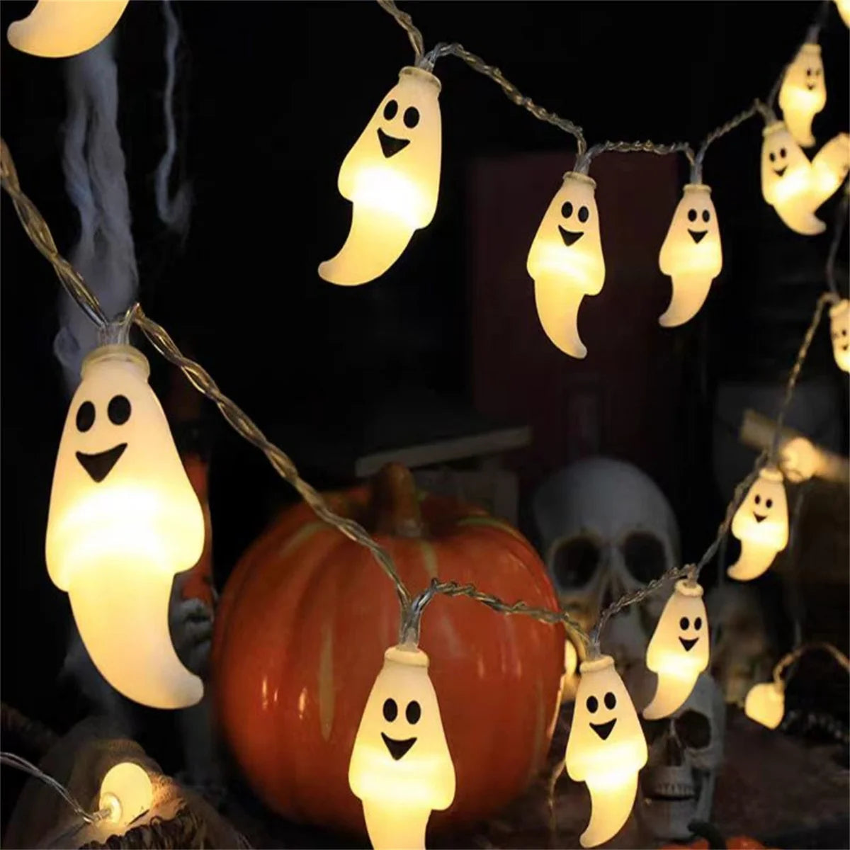 Halloween Ghost LED String Lights – Battery-Powered