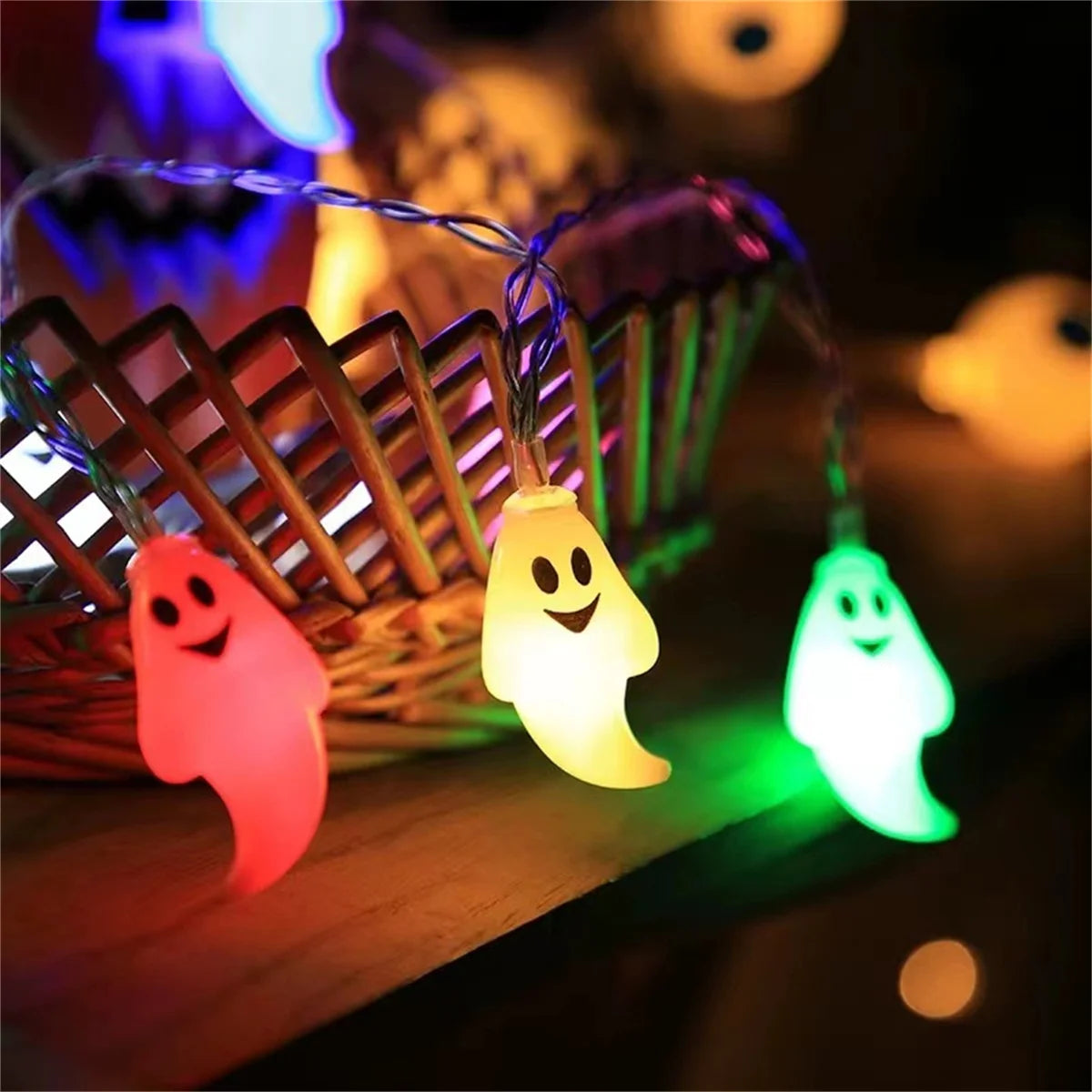 Halloween Ghost LED String Lights – Battery-Powered