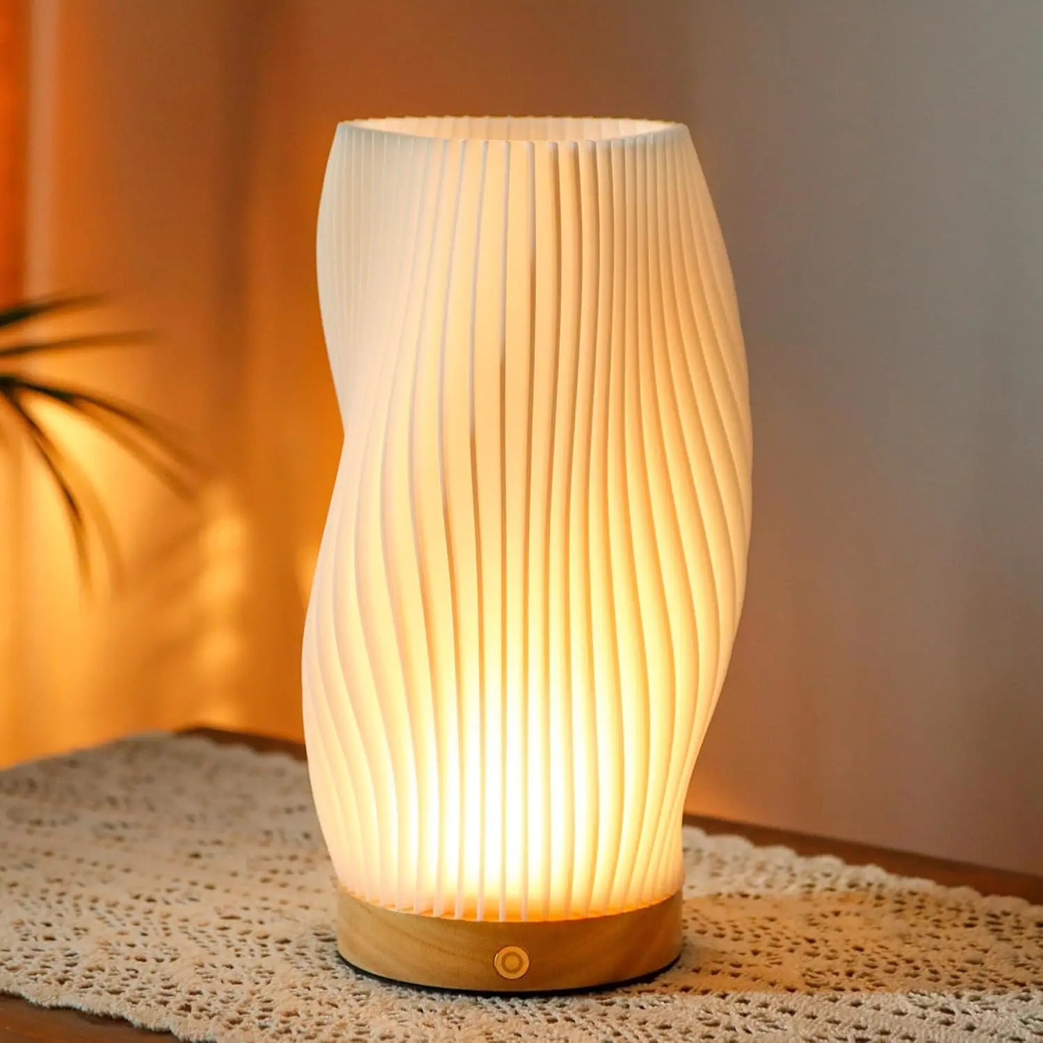3D ispisana Boho stolna svjetiljka – drveno postolje s prigušivačem | AlohaHome